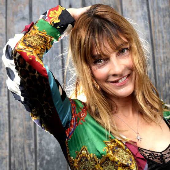 Ève Angeli